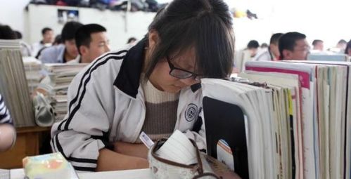 女生高考涨了167分，激动之余却险些被吓到模糊
